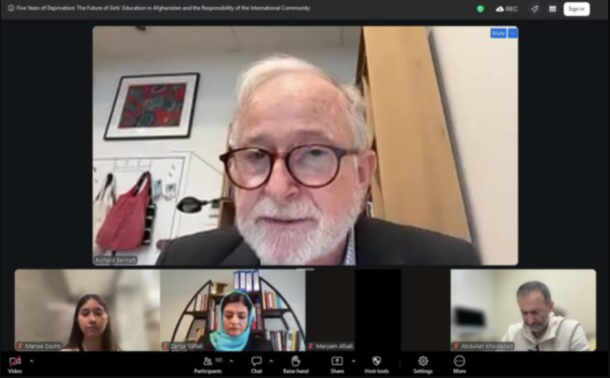 پنج سال محرومیت: ممنوعیت تحصیل دختران در افغانستان و مسئولیت جامعه بین‌المللی